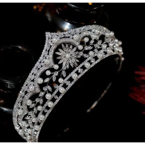 Garden Of Pearls is a Unique one-of-a-kind 7-piece Tiara Bridal Ensemble main image 7
